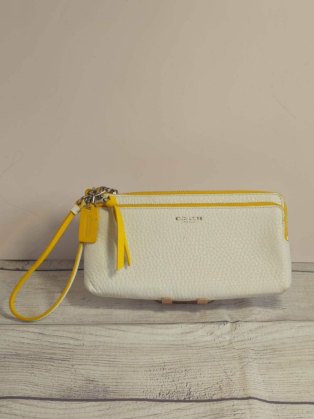 Coach Bleecker Edgepaint Leather Double Zip Wristlet Wallet in White/Sunglow